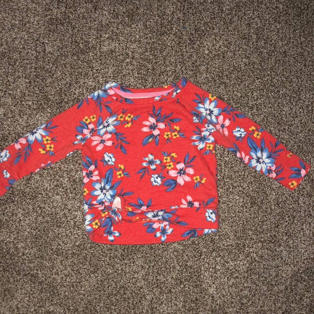 babygirl floral long sleeve $4
